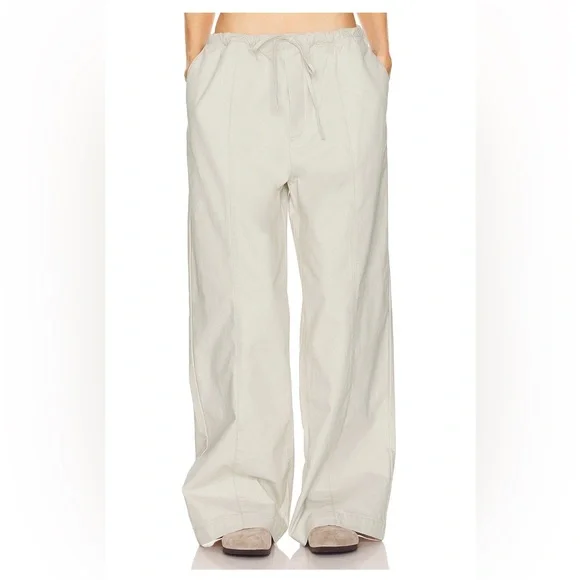 Elegant Cream Wide-Leg Pants